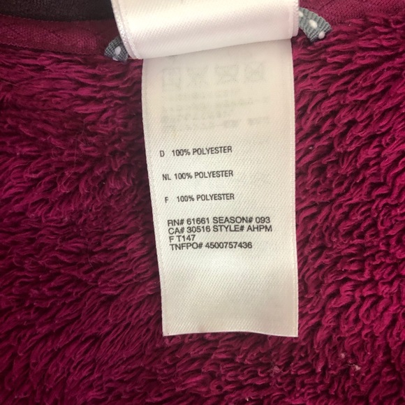 The North Face Magenta Fleece Jacket - Picture 11 of 13